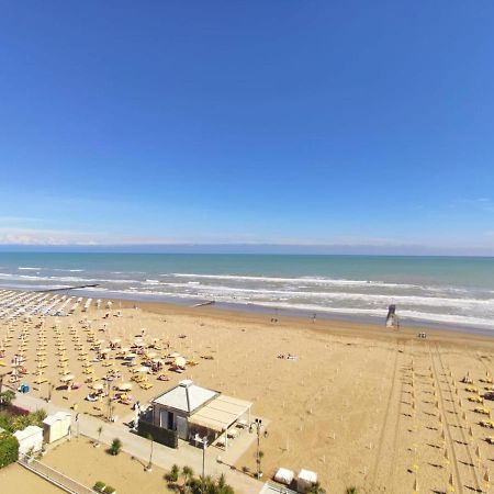 La Torre - Frontemare - Immobil Relax Villa Lido di Jesolo Esterno foto