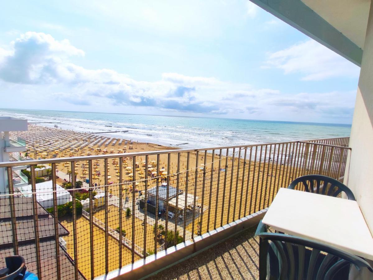 La Torre - Frontemare - Immobil Relax Villa Lido di Jesolo Esterno foto