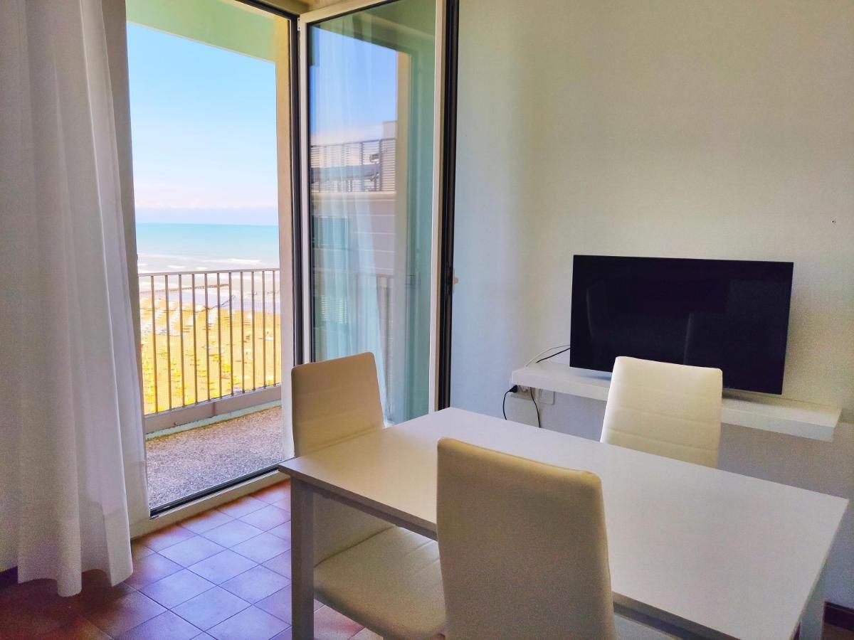 La Torre - Frontemare - Immobil Relax Villa Lido di Jesolo Esterno foto